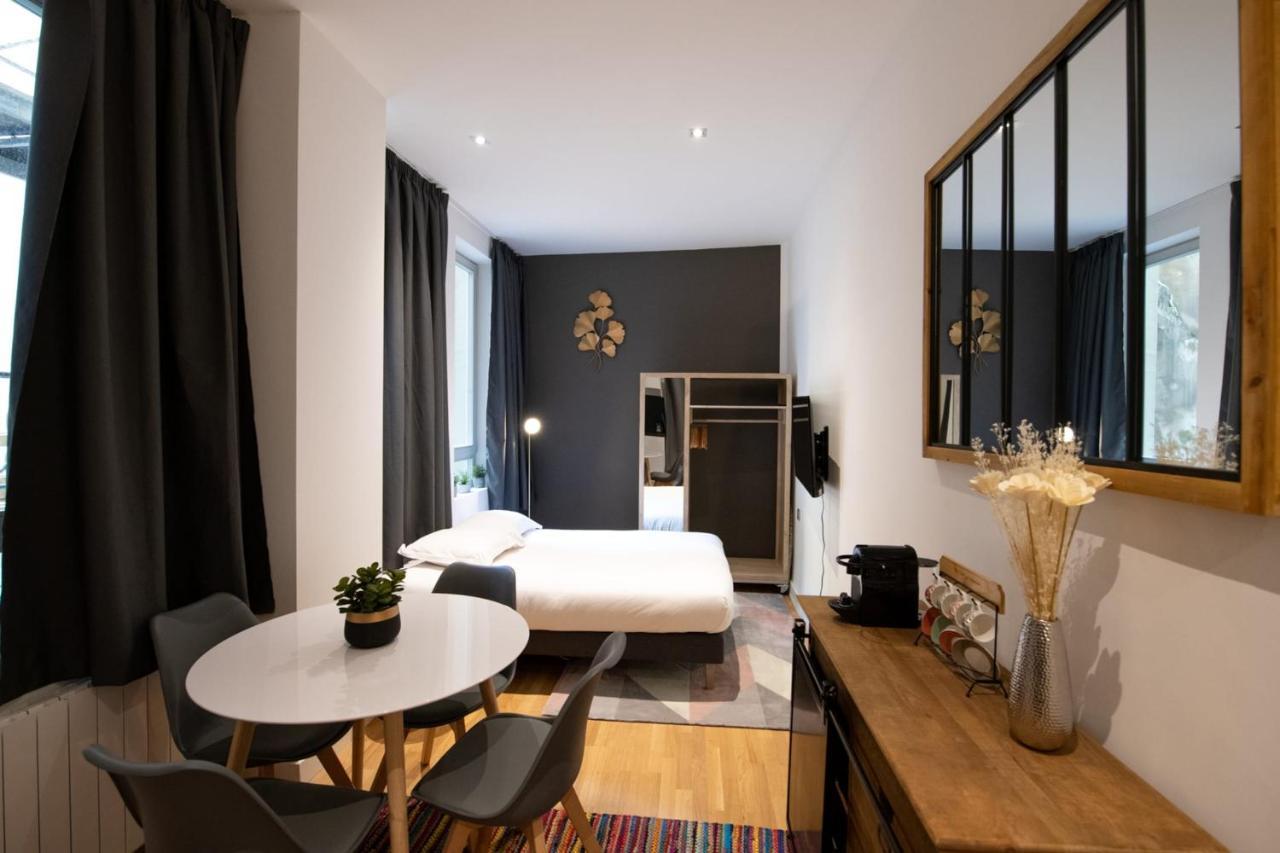 Le St Germain - Petillant Studio Decore Avec Gout En Centre-Ville Лион Екстериор снимка
