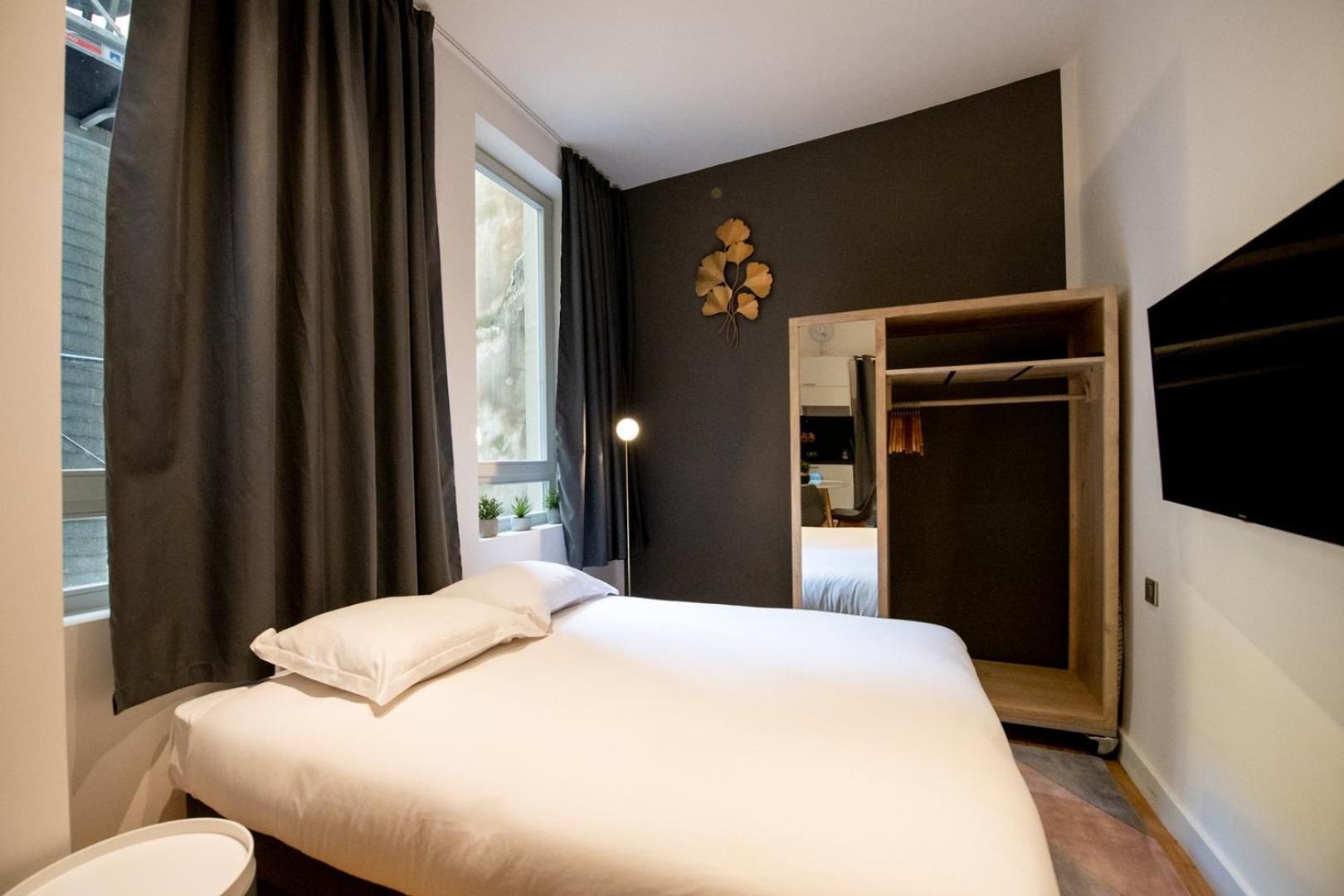 Le St Germain - Petillant Studio Decore Avec Gout En Centre-Ville Лион Екстериор снимка